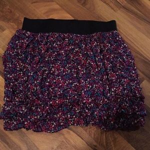 Women’s M Express skirt